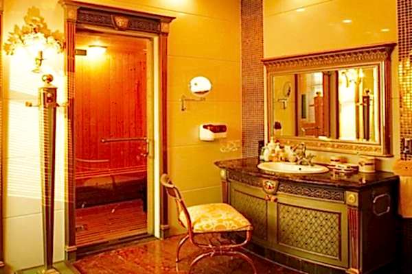 Artemis Classic Bathroom